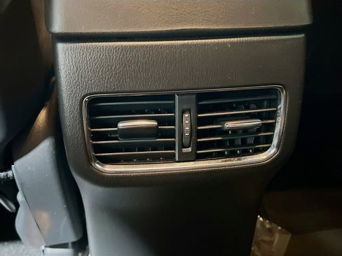 Used 2018 MAZDA CX-5 Touring w/ Preferred Equipment Package image 20