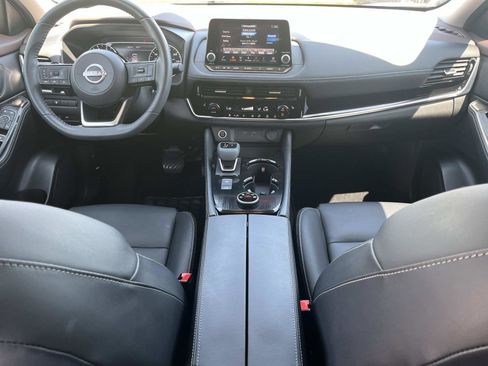 Used 2023 Nissan Rogue SL image 14