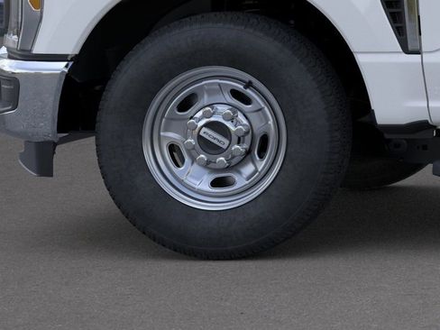 New 2026 Ford F350 XL w/ XL Chrome Package image 19