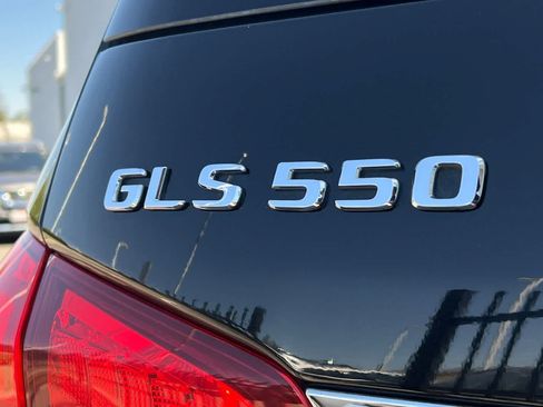 Used 2018 Mercedes-Benz GLS 550 4MATIC image 17