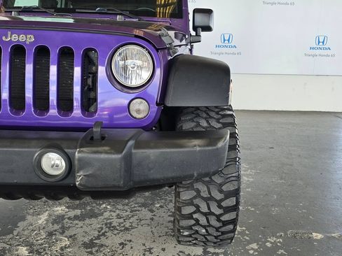 Used 2018 Jeep Wrangler Unlimited Sport S AWD/4WD image 23