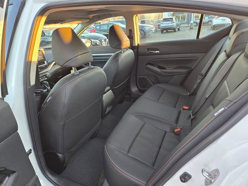 New 2025 Nissan Altima 2.5 SR w/ SR Premium Package image 6