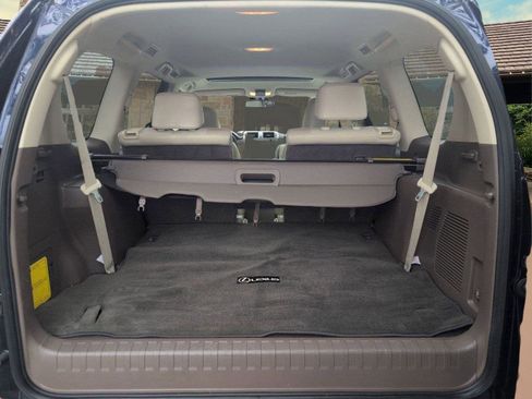 Used 2018 Lexus GX 460 image 22