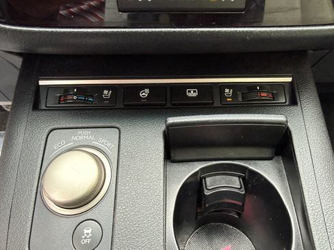 Used 2015 Lexus ES 350 w/ Luxury Package image 16