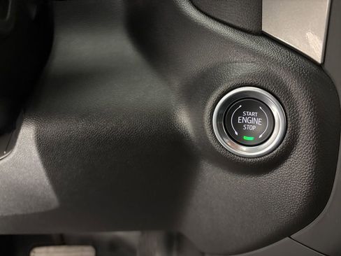 Used 2025 Chevrolet Silverado 2500 W/T w/ WT/CX Safety Package image 28