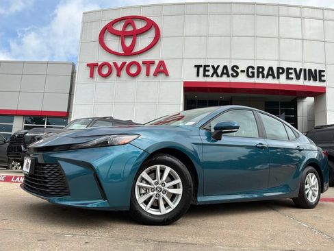 Used 2026 Toyota Camry LE FWD image 2