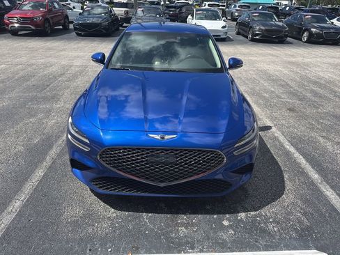 Used 2022 Genesis G70 2.0T RWD image 2