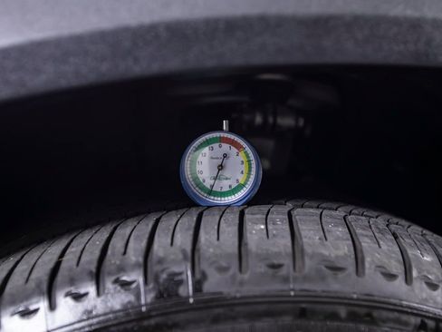 Used 2023 BMW X5 xDrive40i w/ Premium Package image 46