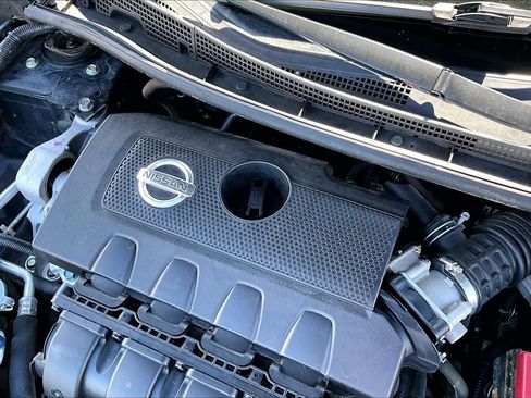 Used 2015 Nissan Sentra S image 32