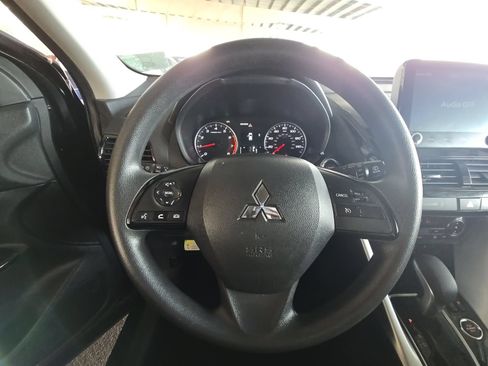 Used 2024 Mitsubishi Eclipse Cross AWD image 8