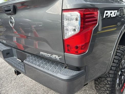 Used 2019 Nissan Titan PRO-4X AWD/4WD image 44