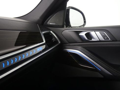 Used 2025 BMW X6 xDrive40i image 31