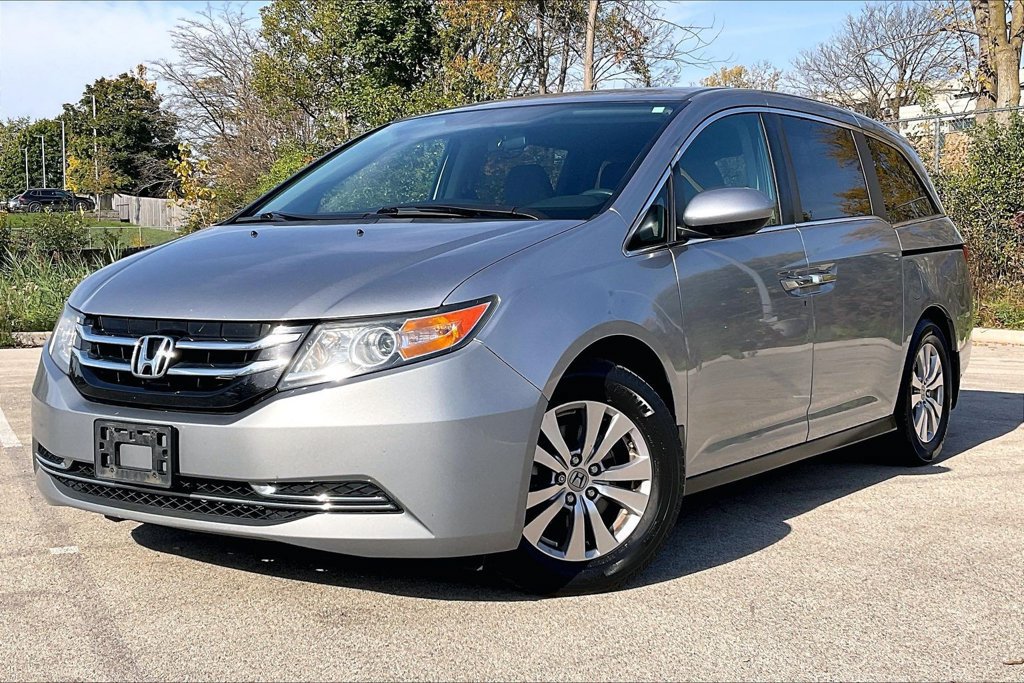 Used 2016 Honda Odyssey EX image 2