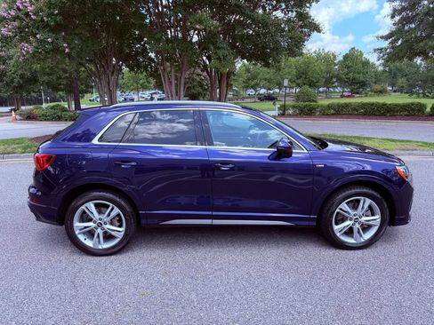 Used 2021 Audi Q3 2.0T Premium w/ Convenience Package AWD/4WD image 14