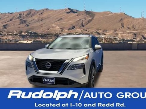 Used 2023 Nissan Rogue SV image 1