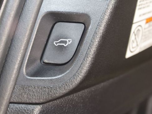 Used 2020 Toyota Sequoia Platinum AWD/4WD image 51