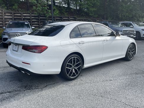 Used 2023 Mercedes-Benz E 350 Sedan image 6