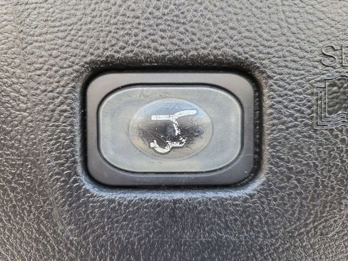 Certified 2023 Ford Edge SEL w/ Convenience Package AWD/4WD image 10