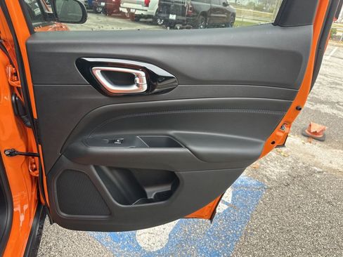 New 2026 Jeep Compass Latitude image 44