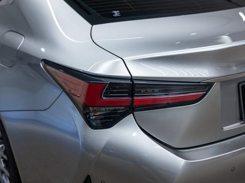 Used 2021 Lexus RC 350 w/ Premium Package RWD image 21