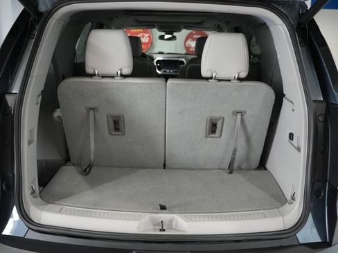 Used 2020 GMC Acadia SLT w/ Premium Package AWD/4WD image 9