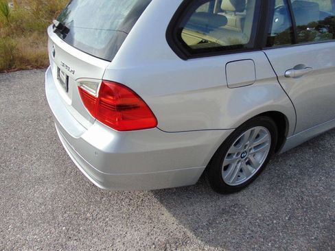 Used 2007 BMW 328xi Wagon image 7