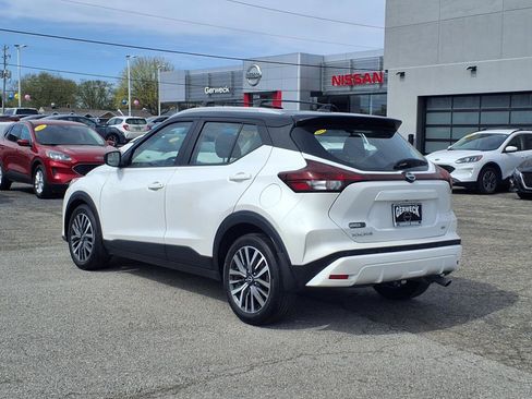 Used 2022 Nissan Kicks SV w/ Interior Electronics Package image 4