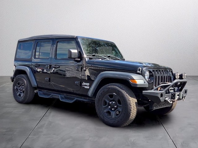 Used 2018 Jeep Wrangler Unlimited Sport AWD/4WD image 6