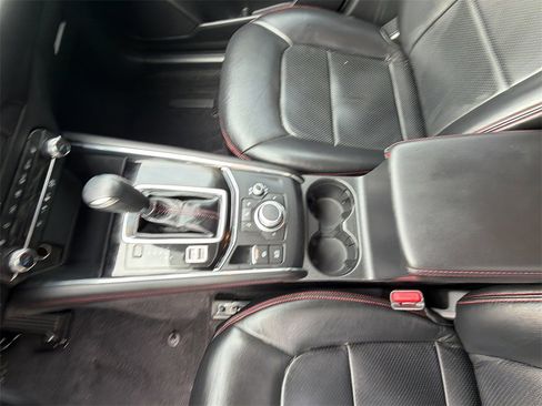 Used 2021 MAZDA CX-5 Carbon Edition image 3