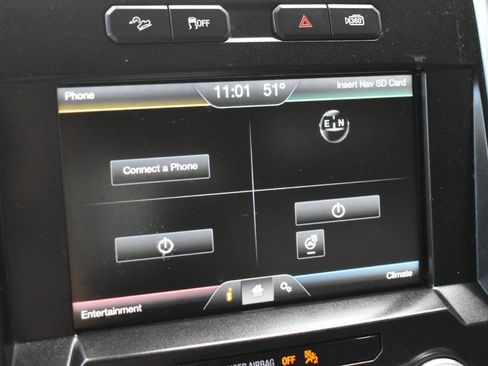 Used 2015 Ford F150 Platinum image 21