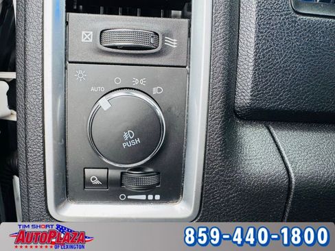 Used 2018 RAM 2500 Power Wagon w/ Luxury Group image 36