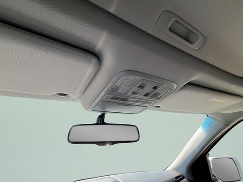 Used 2012 Honda Pilot Touring image 23
