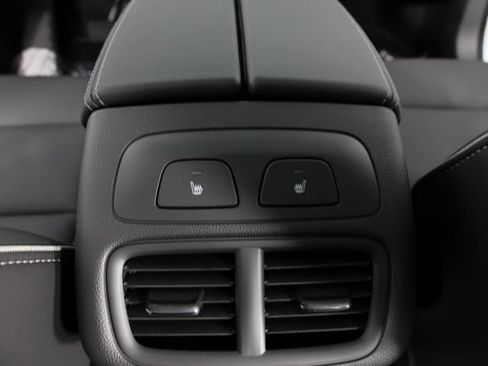 New 2026 Buick Envision Avenir image 22