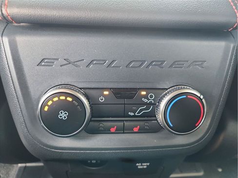 Used 2026 Ford Explorer ST-Line w/ ST-Line Street Pack AWD/4WD image 22