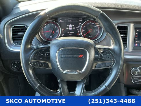 Used 2020 Dodge Charger SXT image 18