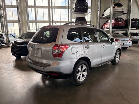 Used 2015 Subaru Forester 2.5i Premium AWD/4WD image 3