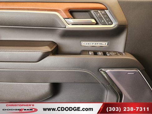 Used 2023 GMC Sierra 1500 Denali w/ Technology Package AWD/4WD image 13