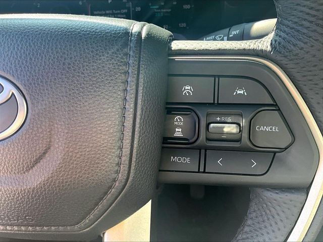 Used 2025 Toyota Tacoma TRD Off-Road AWD/4WD image 24