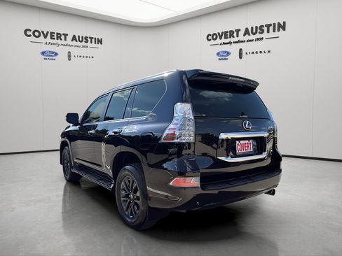 Used 2023 Lexus GX 460 Premium w/ Premium Package AWD/4WD image 3