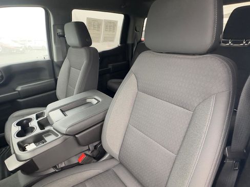 Used 2022 Chevrolet Silverado 1500 Custom image 16