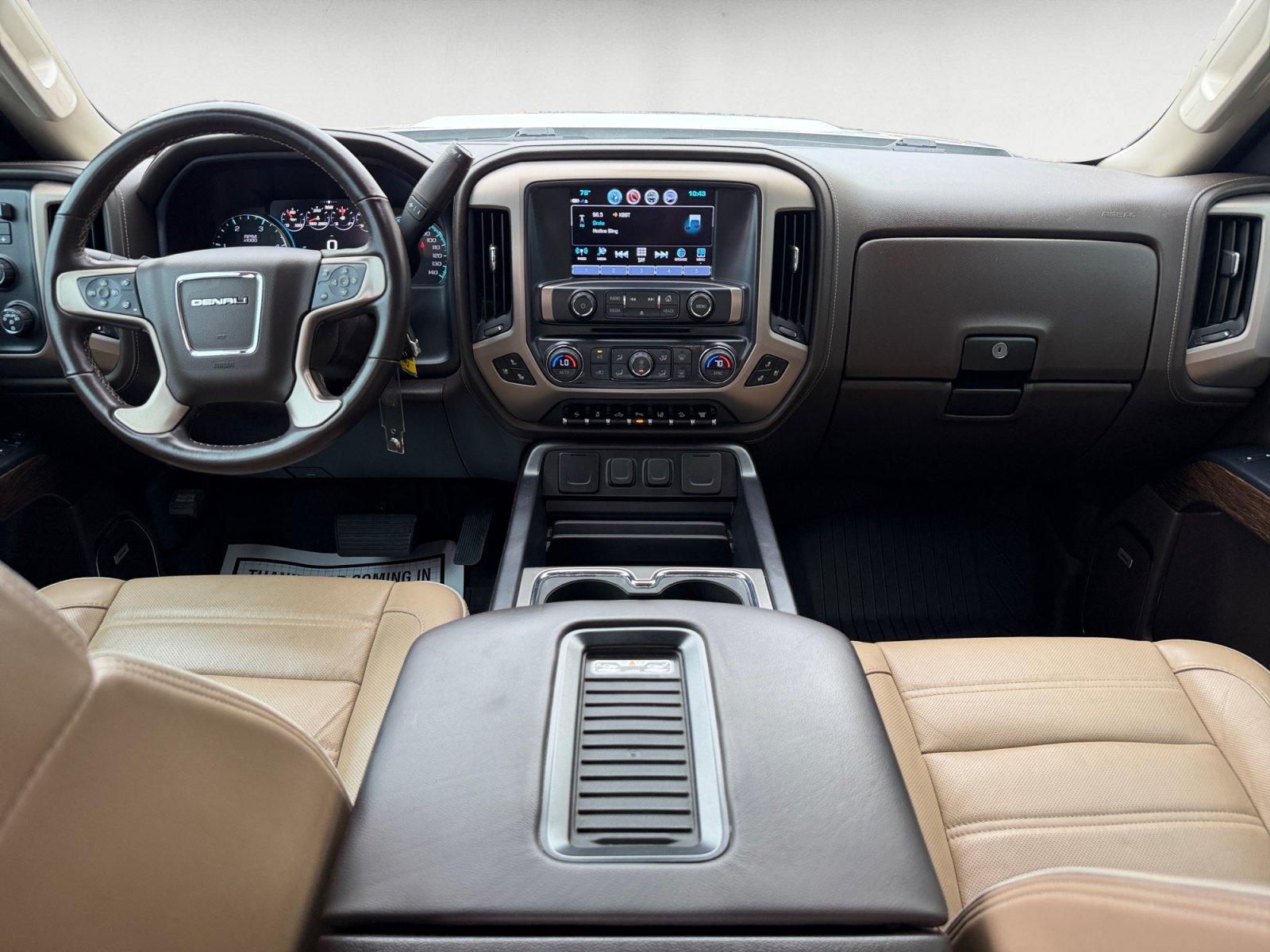 Used 2019 GMC Sierra 2500 Denali w/ Duramax Plus Package AWD/4WD image 14