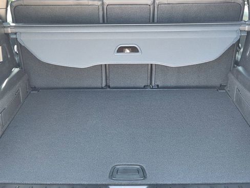 New 2025 Mercedes-Benz GLB 250 4MATIC image 27