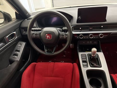 Used 2024 Honda Civic Type R image 24