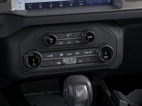 New 2026 Ford Bronco Badlands AWD/4WD image 17