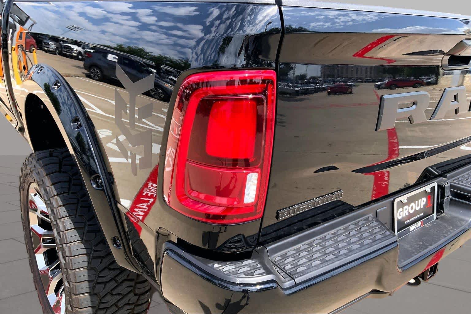 New 2026 RAM 2500 Big Horn AWD/4WD image 12