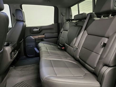 Used 2021 Chevrolet Silverado 1500 LT Trail Boss w/ Convenience Package II AWD/4WD image 32