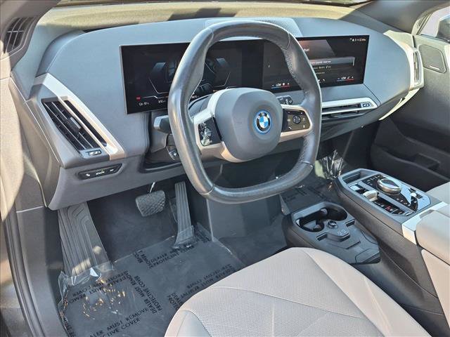 Certified 2024 BMW iX xDrive50 w/ Premium Package AWD/4WD image 10