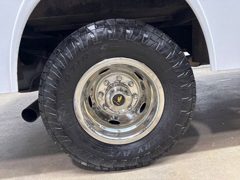 Used 2019 RAM 3500 Tradesman w/ Chrome Appearance Group image 36