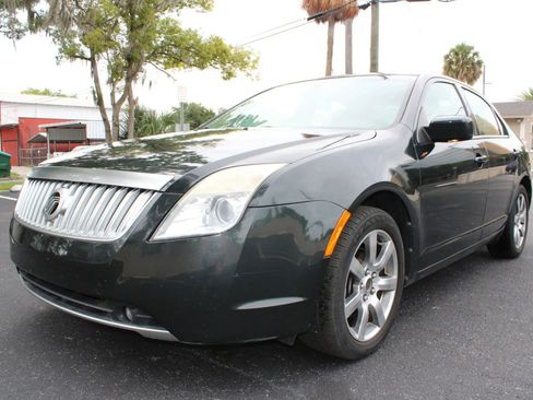 Used 2010 Mercury Milan Premier FWD image 2