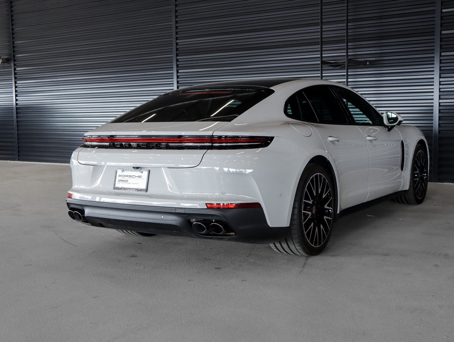 Certified 2024 Porsche Panamera RWD image 10